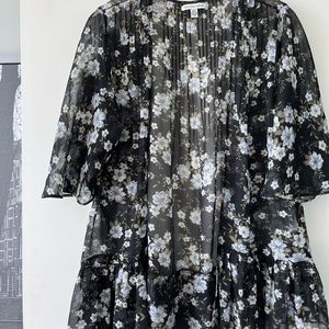Floral top